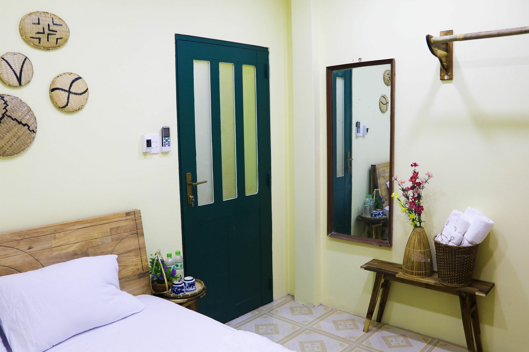 Saigon Old Town Homestay Ho Chi Minh City Exterior photo